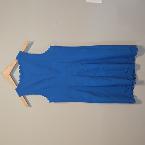 J.Crew Women  Scallop laser cut floral sheath Sleeveless Dress sz 6 Petite - Picture 4 of 7